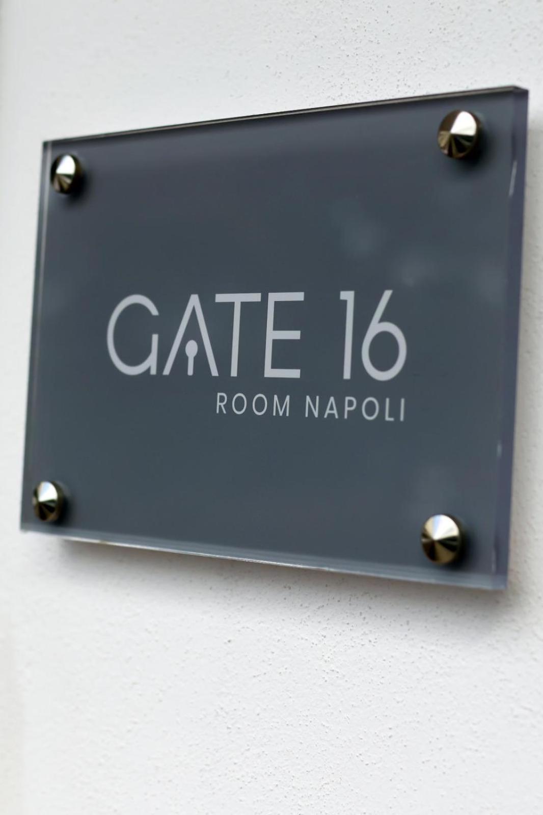 Gate 16 Room Napoli Εξωτερικό φωτογραφία