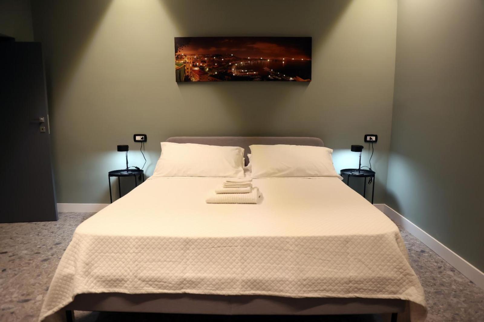Gate 16 Room Napoli Εξωτερικό φωτογραφία