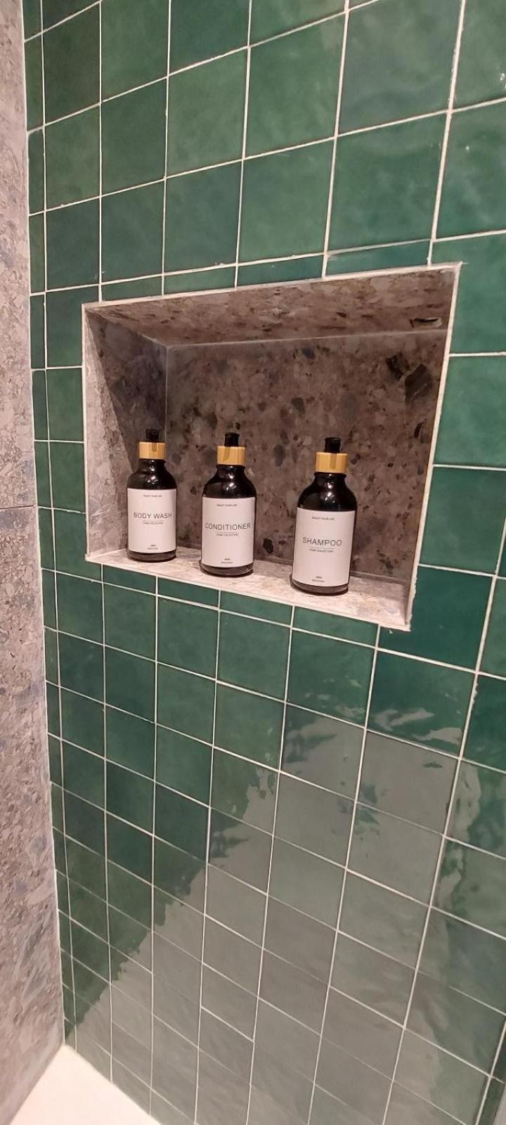 Gate 16 Room Napoli Εξωτερικό φωτογραφία